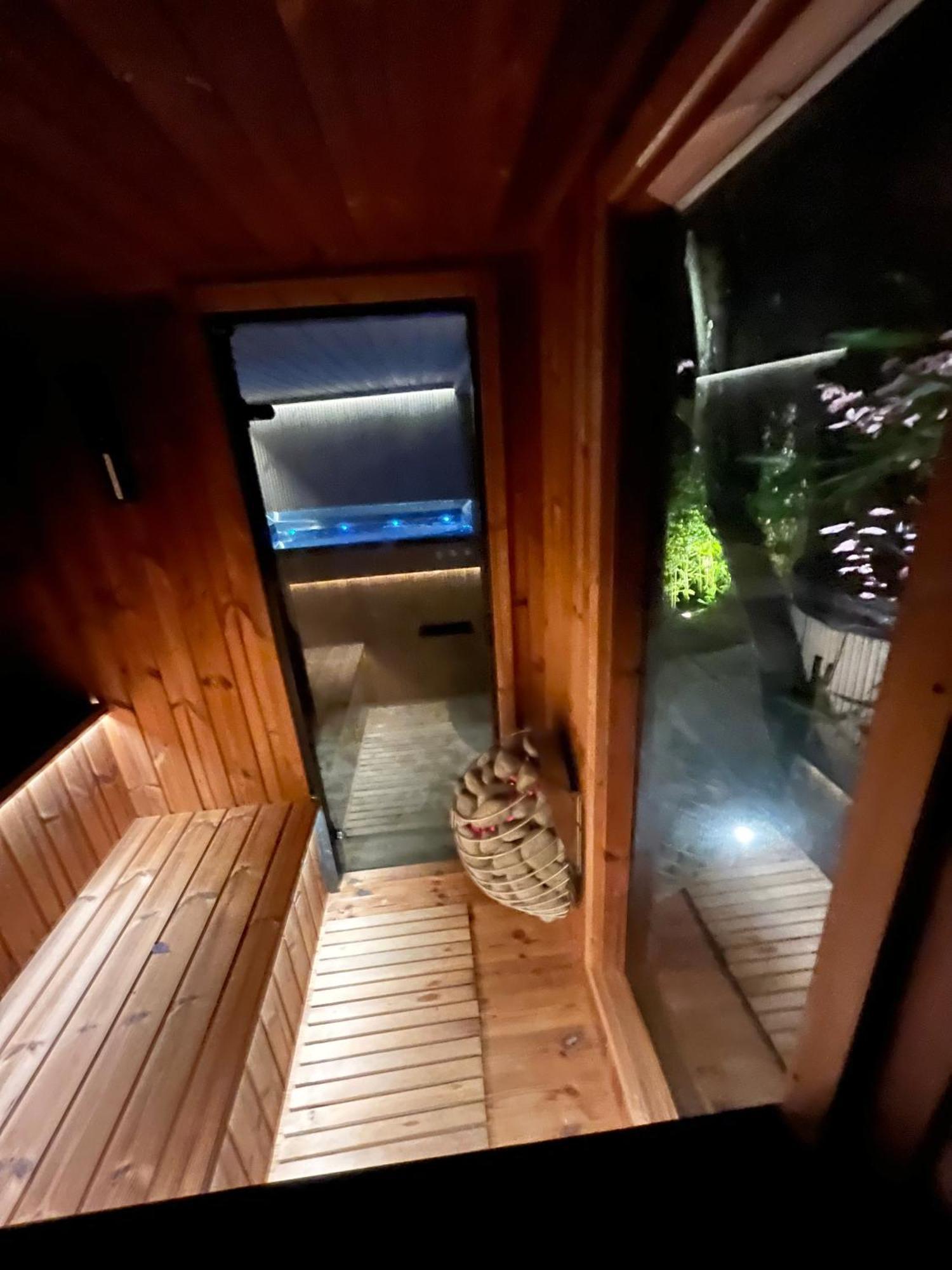 Tauberchalet I Boutique-Ferienhaus Mit Sauna, Whirlpool & Natur I 10Min Walk To Historic Old Town Rothenburg ob der Tauber Exteriér fotografie